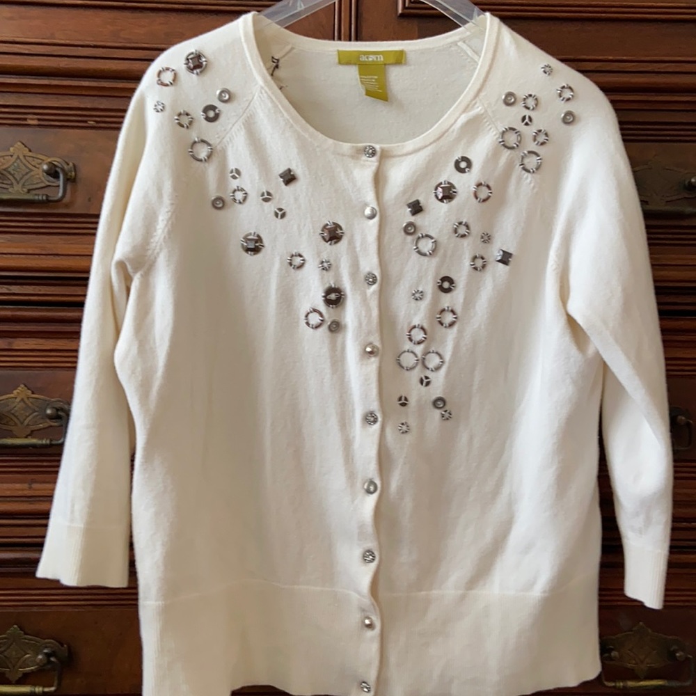Unique and fun cardigan sweater by Acorn! ❤️